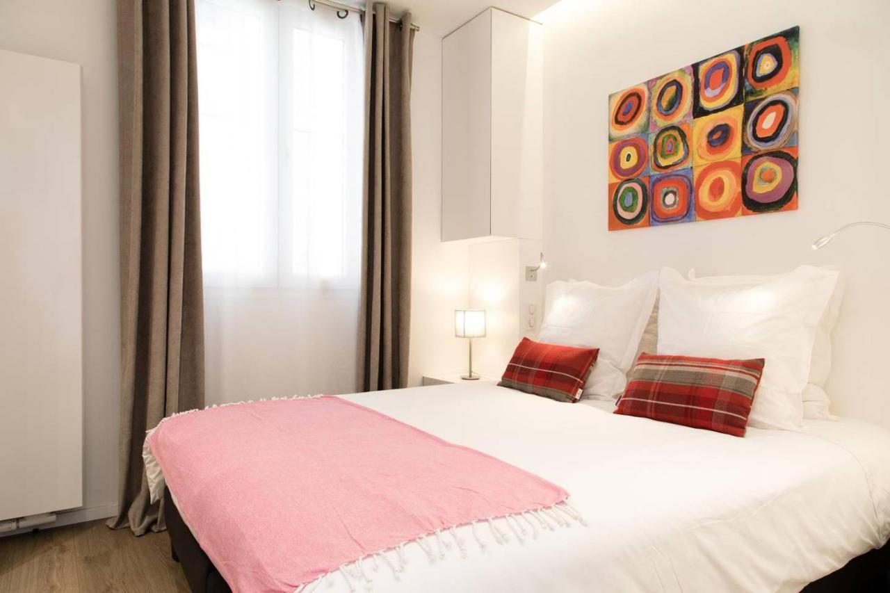 Arc De Triomphe Apartment Paris Exteriör bild